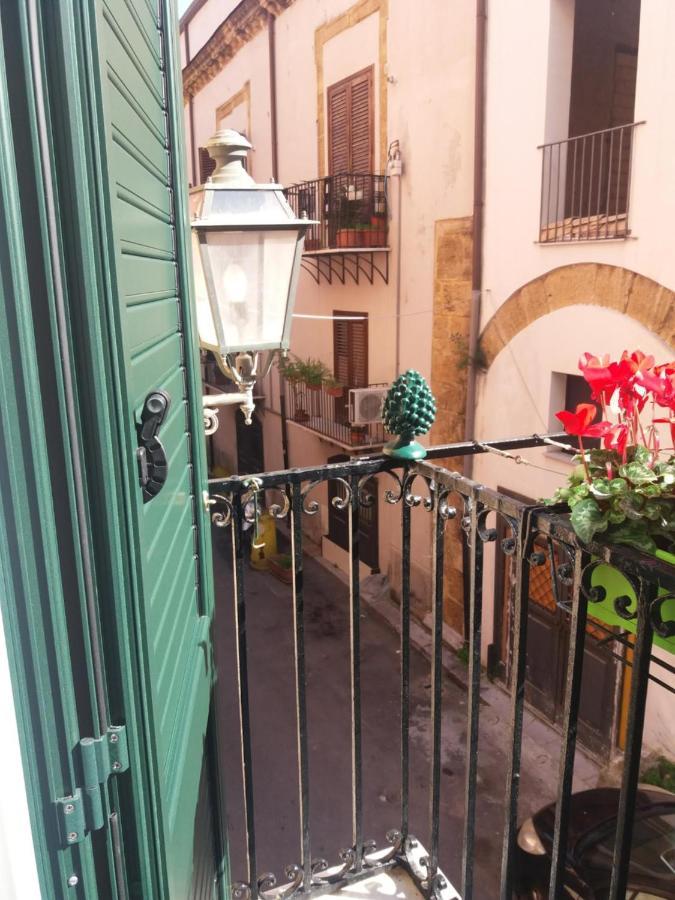 Casa Vacanza Sole Di Sicilia Palermo Luaran gambar
